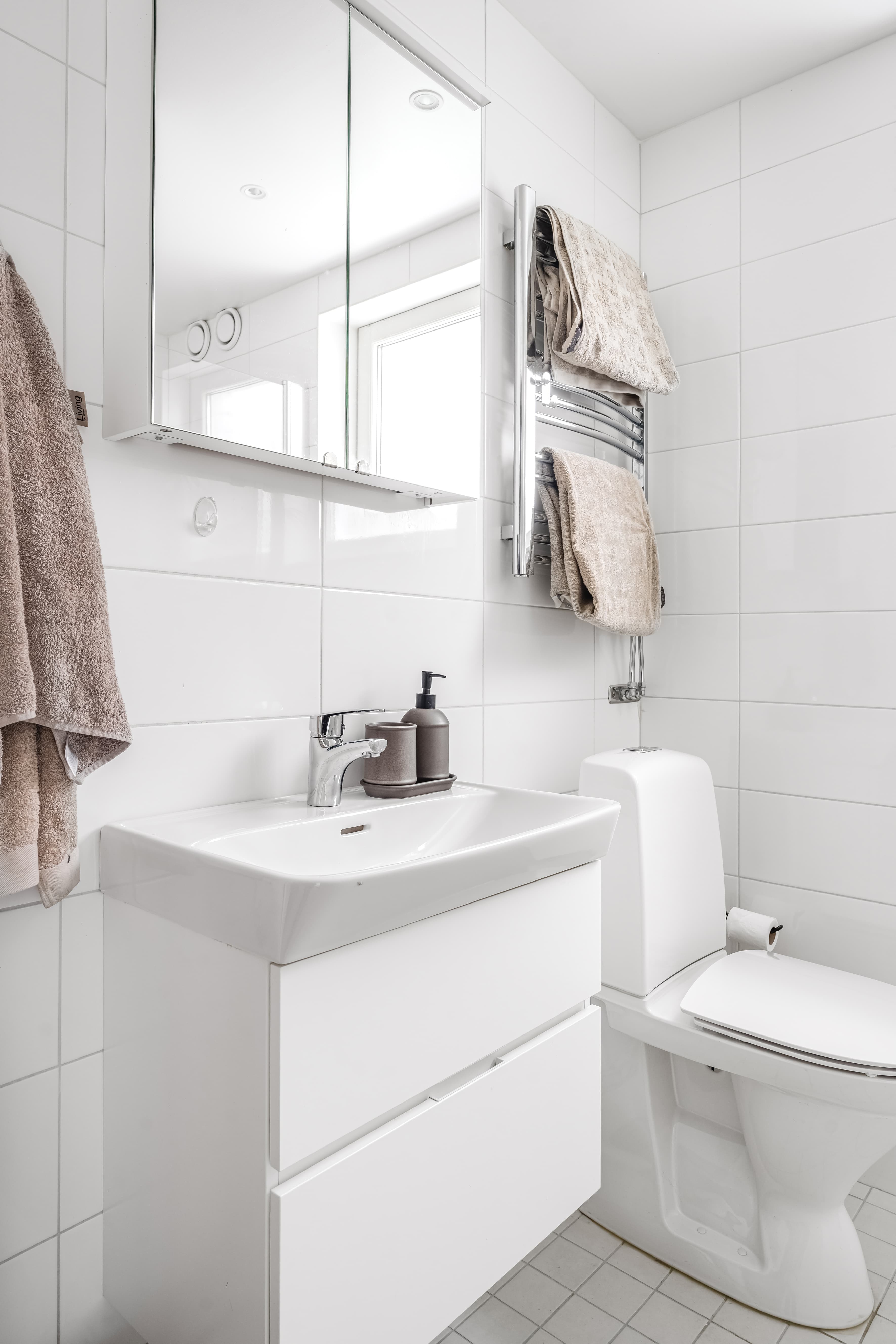 Bild 4 av Lomvägen 31