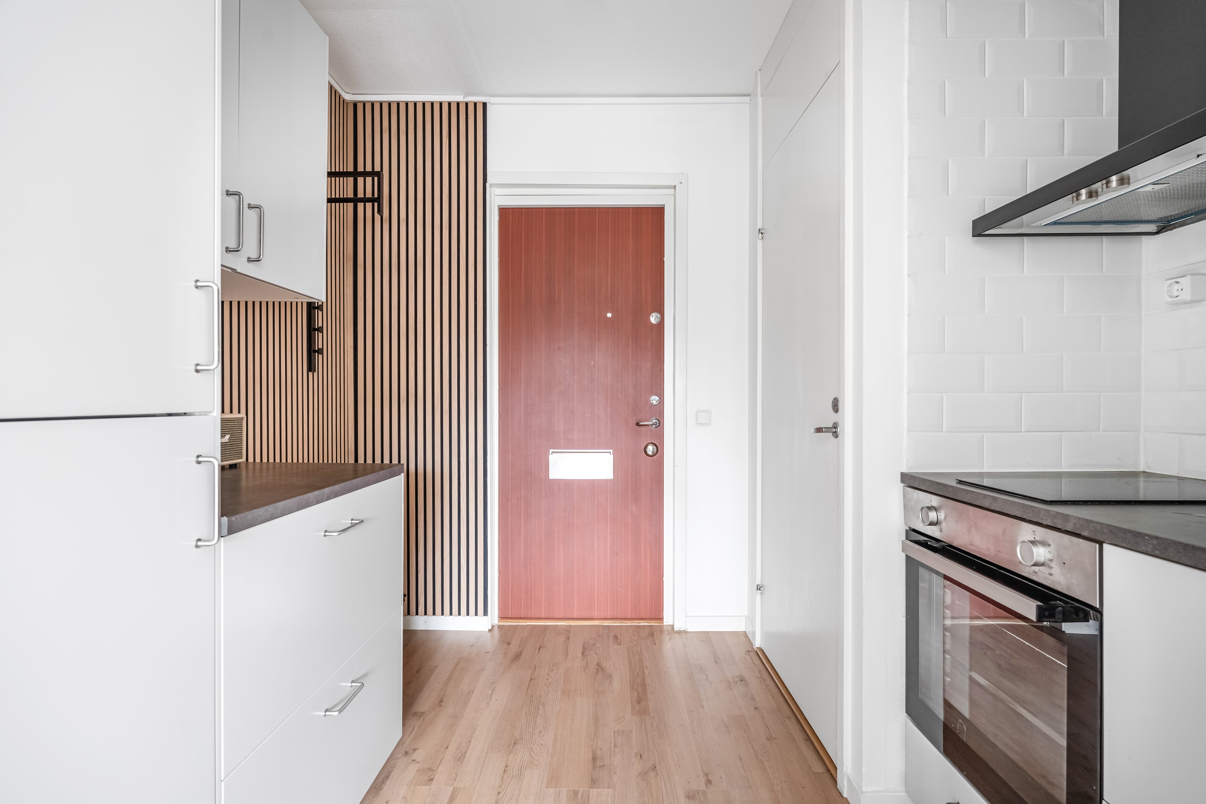 Bild 6 av Lomvägen 31