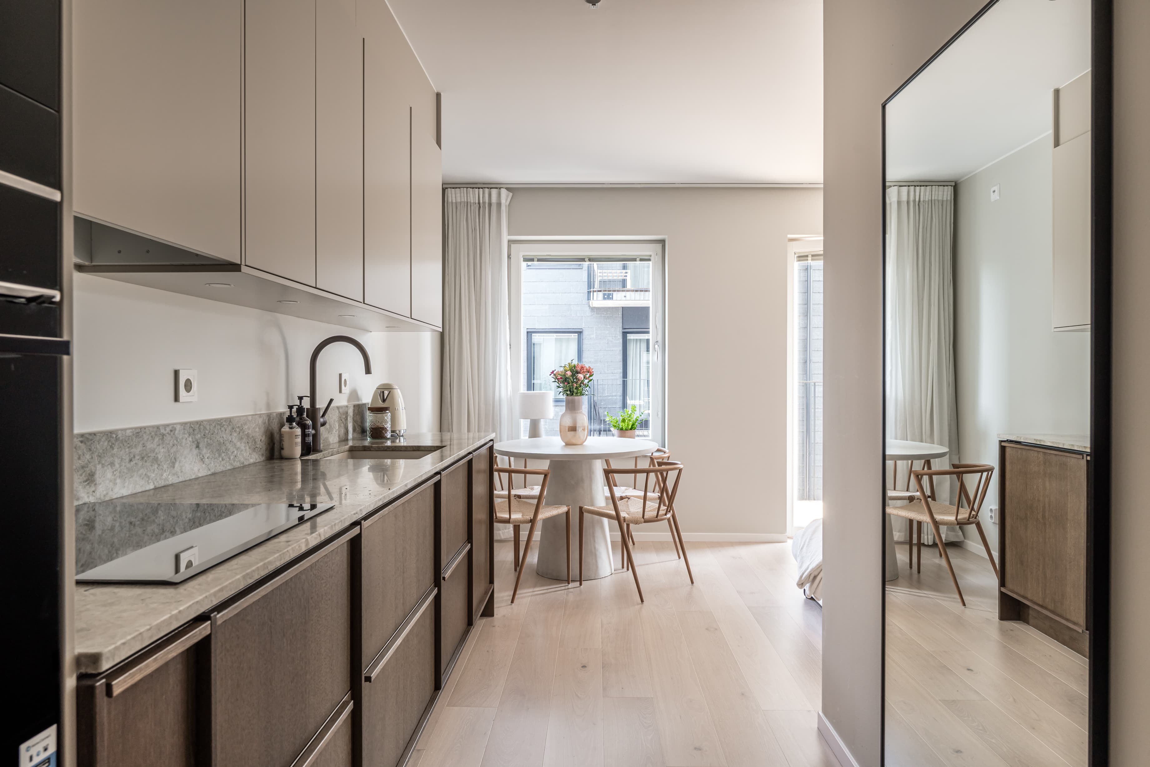 Bild 5 av Hagaesplanaden 87, vån 7