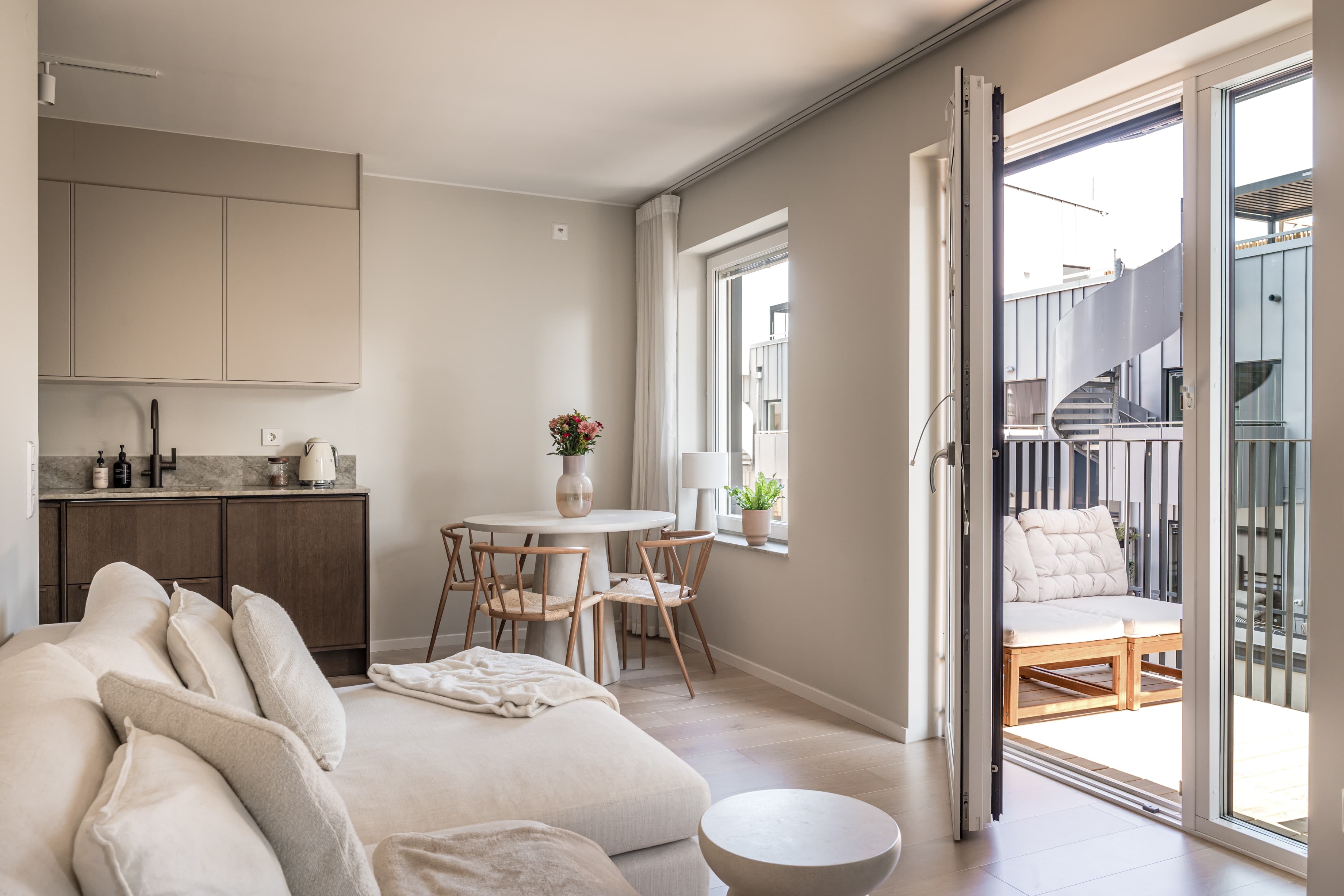 Bild 3 av Hagaesplanaden 87, vån 7