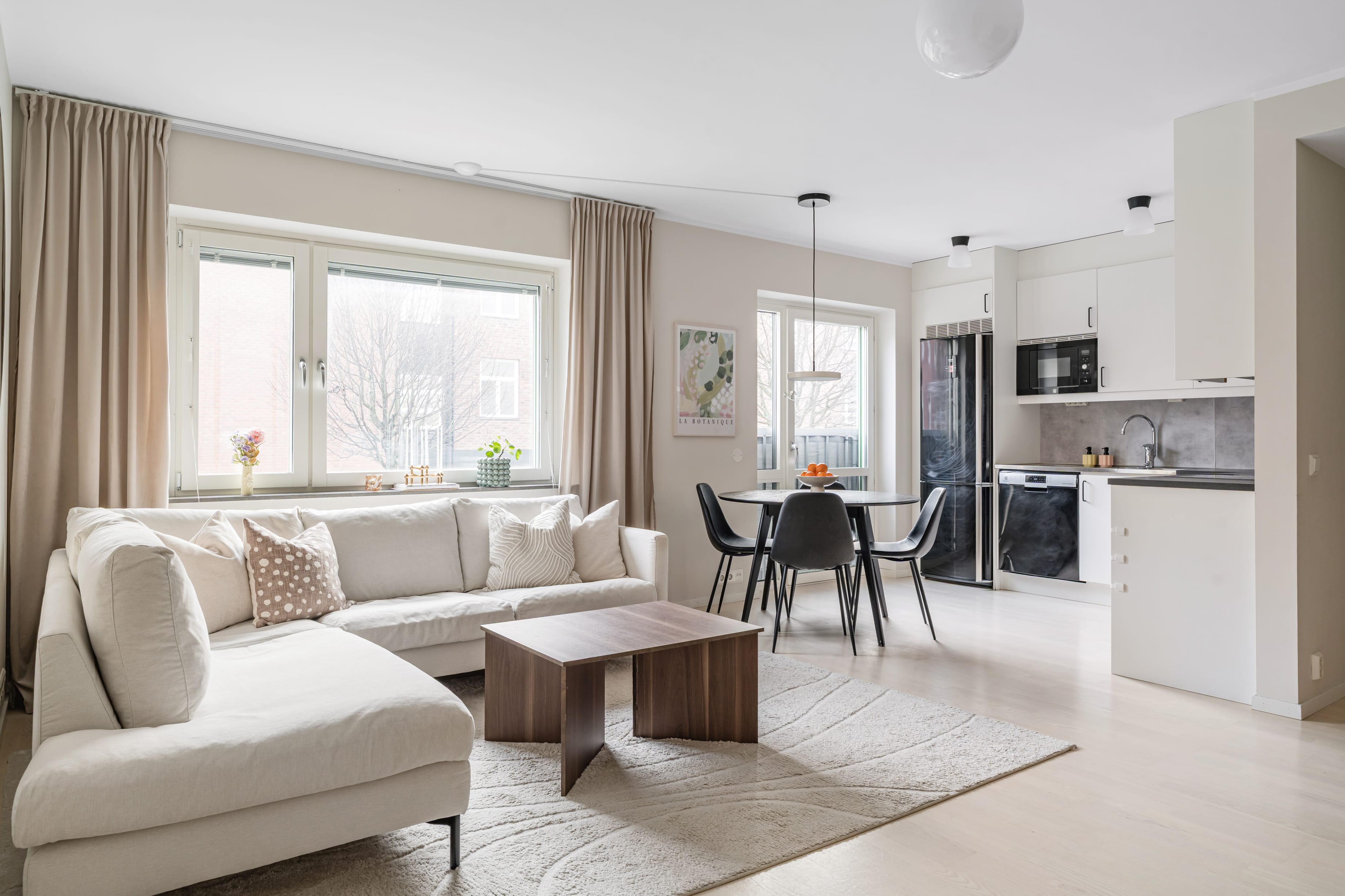 Bild 1 av 20 - Ugglevägen 3